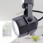 Трековый светильник однофазный ЭРА TR9-GU10 BK под лампу MR16 черный купить оптом недорого