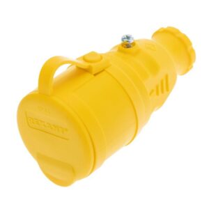 Розетка переносная влагозащищенная с крышкой с заземл. 16А IP44 каучук желт. Rexant 111-122 оптом купить цена
