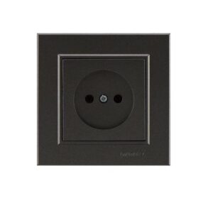 Розетка 1-м СП Karea 10А IP20 б/з дым. металлик Makel 56050022 оптом купить цена