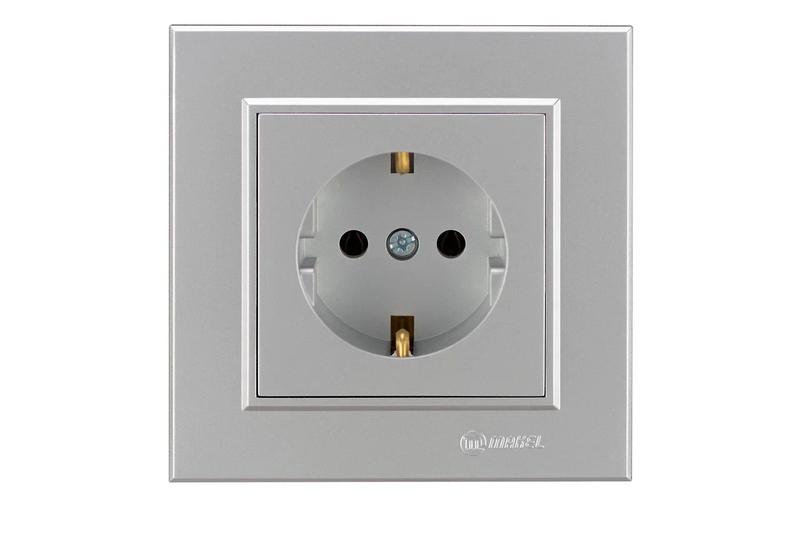 Розетка 1-м СП Karea 16А IP20 с/з сереб. Makel 56065028 купить оптом выгодно Розетка 1-м СП Karea 16А IP20 с/з сереб. Makel 56065028 оптом купить цена