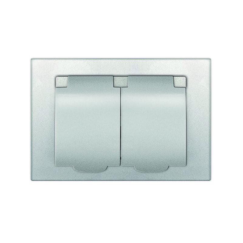 Розетка 2-м СП Афина 16А IP20 с заземл. c крышкой в сборе серебр. Universal A0031-S купить оптом выгодно Розетка 2-м СП Афина 16А IP20 с заземл. c крышкой в сборе серебр. Universal A0031-S оптом купить цена