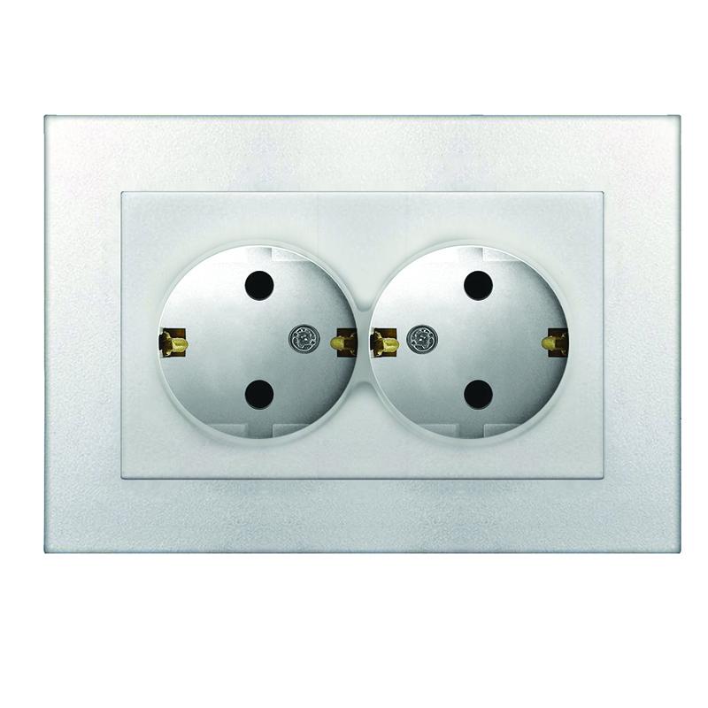 Розетка 2-м СП Афина 16А IP20 с заземл. в сборе серебр. Universal A0128-S купить оптом выгодно Розетка 2-м СП Афина 16А IP20 с заземл. в сборе серебр. Universal A0128-S оптом купить цена