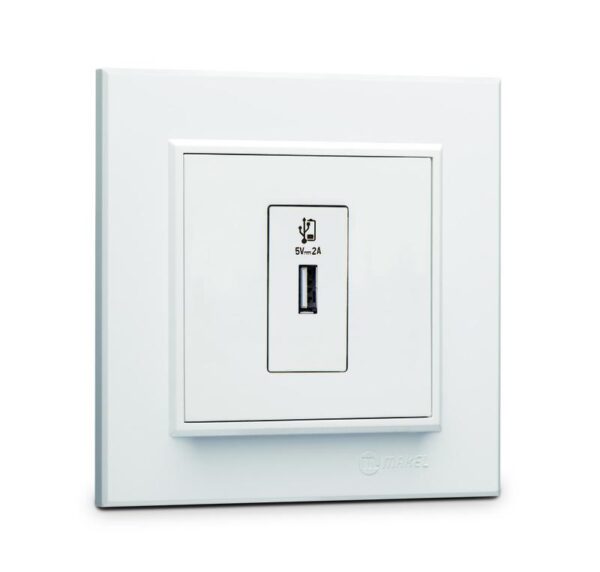 Розетка для зарядного устройства USB KAREA бел. Makel 56001465 оптом купить цена