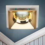 Встраиваемый светильник декоративный ЭРА KL102 WH/GD MR16 GU5.3 белый золото купить оптом недорого