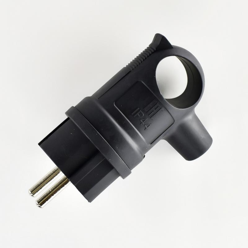 Вилка 16А 2P+PE 220-240В с ручкой каучук LEZARD 106-0400-0109/109 купить оптом выгодно Вилка 16А 2P+PE 220-240В с ручкой каучук LEZARD 106-0400-0109/109 оптом купить цена