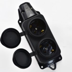 Колодка 2-м 16А IP44 2P+PE 220-240В с защ. крышками каучук LEZARD 106-0400-0110/110 оптом купить цена