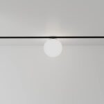 Магнитный трековый светильник ЭРА TRM20-7-5W4K для системы NOVA 48V 5Вт 4000К с матовым рассеивателем белый купить оптом недорого