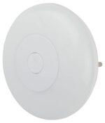 Ночник - светильник светодиодный ЭРА NN-632-SW-W в розетку с выключателем белый купить оптом недорого