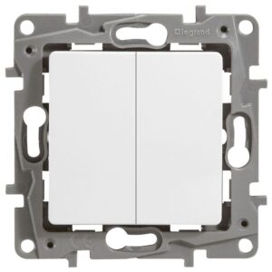 Выключатель 2-кл. СП Etika 10А IP20 250В 10AX безвинтов. зажимы механизм бел. Leg 672202 оптом купить цена