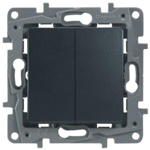 Переключатель 2-кл. СП Etika Plus 10А IP20 250В 10AX безвинтов. зажимы механизм антрацит Leg 672612 оптом купить цена