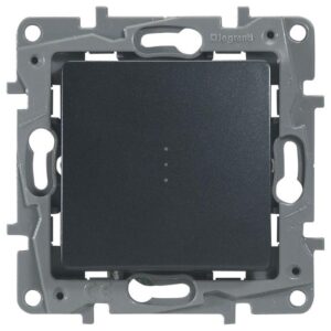 Переключатель 1-кл. СП Etika Plus 10А IP20 250В 10AX с подсветкой безвинтов. зажимы механизм антрацит Leg 672615 оптом купить цена