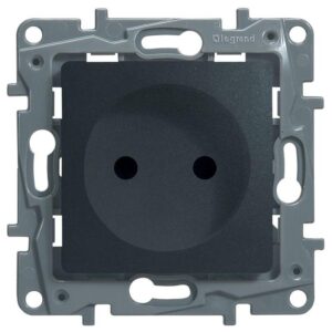 Розетка 1-м СП Etika 16А IP31 250В 2P без заземл. защ. шторки немецк. стандарт винтов. клеммы механизм антрацит Leg 672634 оптом купить цена