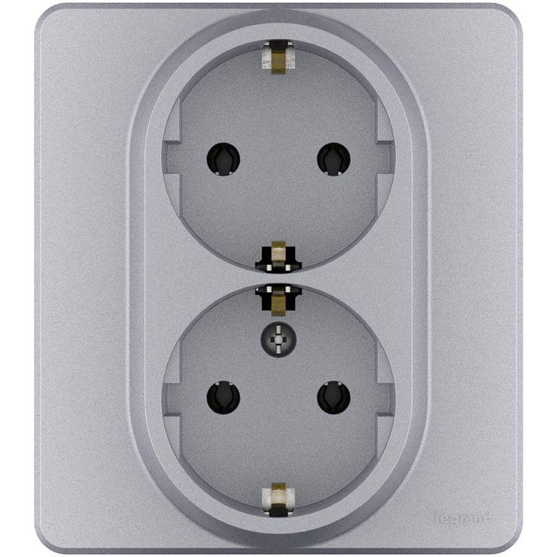 Розетка Inspiria 16А 250В 2х2P+E немецк. стандарт алюм. Leg 673752 купить оптом выгодно Розетка Inspiria 16А 250В 2х2P+E немецк. стандарт алюм. Leg 673752 оптом купить цена