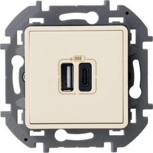 Устройство зарядное Inspiria с 2-мя USB разьемами A и C 240В / 5В 3000мА сл. кость Leg 673761 оптом купить цена