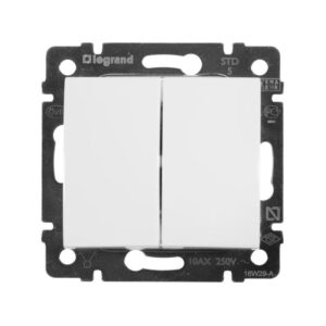 Выключатель 2-кл. СП Valena 10А IP31 250В механизм бел. Leg 774405 оптом купить цена