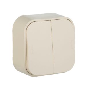 Переключатель проходной 2-кл. ОП Quteo 10А IP20 250В сл. кость Leg 782236 оптом купить цена