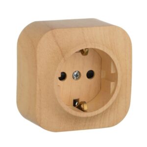 Розетка 1-м ОП Quteo 16А IP20 250В 2P+E с заземл. защ. шторки дерево Leg 782280 оптом купить цена