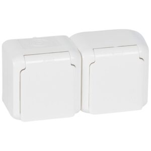 Розетка 2-м ОП Quteo 16А IP44 250В 2х2P+E с заземл. защ. шторки с крышкой бел. Leg 782323 оптом купить цена