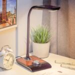 Настольный светильник ЭРА NLED-473-10W-BK светодиодный черный с деревом купить оптом недорого