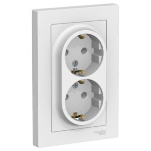 Розетка 2-м СП AtlasDesign 16А IP20 с заземл. в сборе бел. SE ATN000124 оптом купить цена
