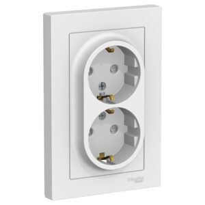 Розетка 2-м СП AtlasDesign 16А IP20 с заземл. защ. шторки в сборе бел. SE ATN000126 оптом купить цена