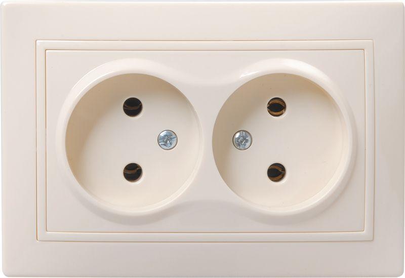 Розетка 2-м СП Кварта 10А IP20 без заземл. без защ. шторок крем. IEK ERK23-K33-10-DM купить оптом выгодно Розетка 2-м СП Кварта 10А IP20 без заземл. без защ. шторок крем. IEK ERK23-K33-10-DM оптом купить цена