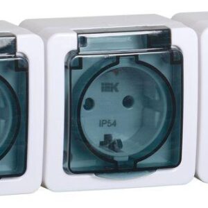 Розетка 3-м ОП Гермес Plus РСб23-3-ГПБд 16А IP54 с заземл. с дым. крышкой бел. IEK ERMP32-K03-16-54-EC оптом купить цена