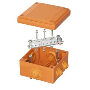 Коробка ответвительная FS 100х100х50мм 6р 450В 6А 4кв.мм с каб. вводами и клеммн. IP56 пластик. DKC FSB11604 оптом купить цена