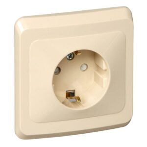 Розетка 1-м СП Этюд 16А IP20 250В с заземл. защ. шторки крем. SE PC16-004K оптом купить цена