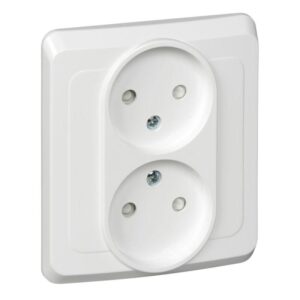 Розетка 2-м СП Этюд 16А IP20 250В без заземл. защ. шторки бел. SE PC16-006B оптом купить цена