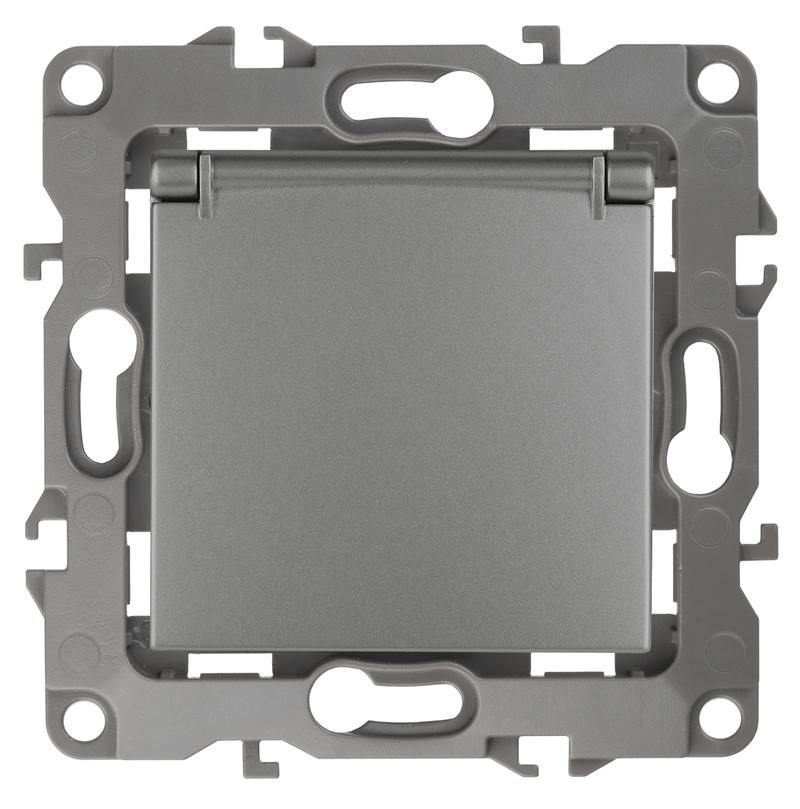 12-2103-12 ЭРА Розетка 2P+E Schuko со шторками с крышкой 12-2103-12 ЭРА Розетка 2P+E Schuko со шторками с крышкой