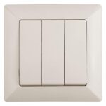 Выключатель Intro Solo 4-106-02 трехклавишный 10А-250В