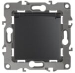 12-2103-05 ЭРА Розетка 2P+E Schuko со шторками с крышкой