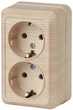 Розетка Intro Quadro 2-204-11 с заземлением двойная 2х2P+E Schuko