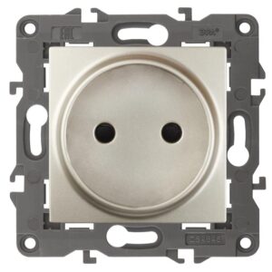14-2105-04 ЭРА Розетка 2P