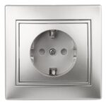 Розетка Intro Plano 1-202-03 с заземлением 2P+E Schuko