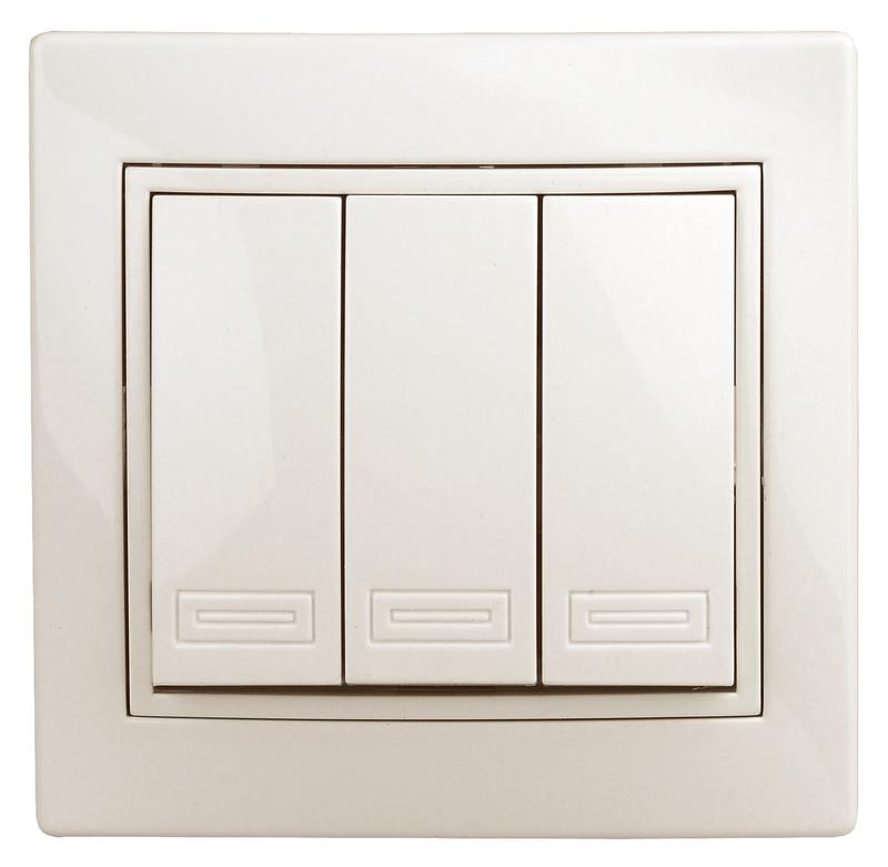 Выключатель Intro Plano 1-106-02 тройной Выключатель Intro Plano 1-106-02 тройной