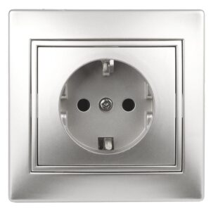 Розетка Intro Plano 1-206-03 с заземлением 2P+E Schuko со шторками