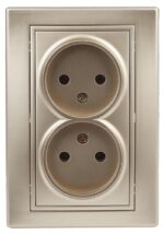 Розетка Intro Plano 1-204-04 без заземления двойная 2х2P