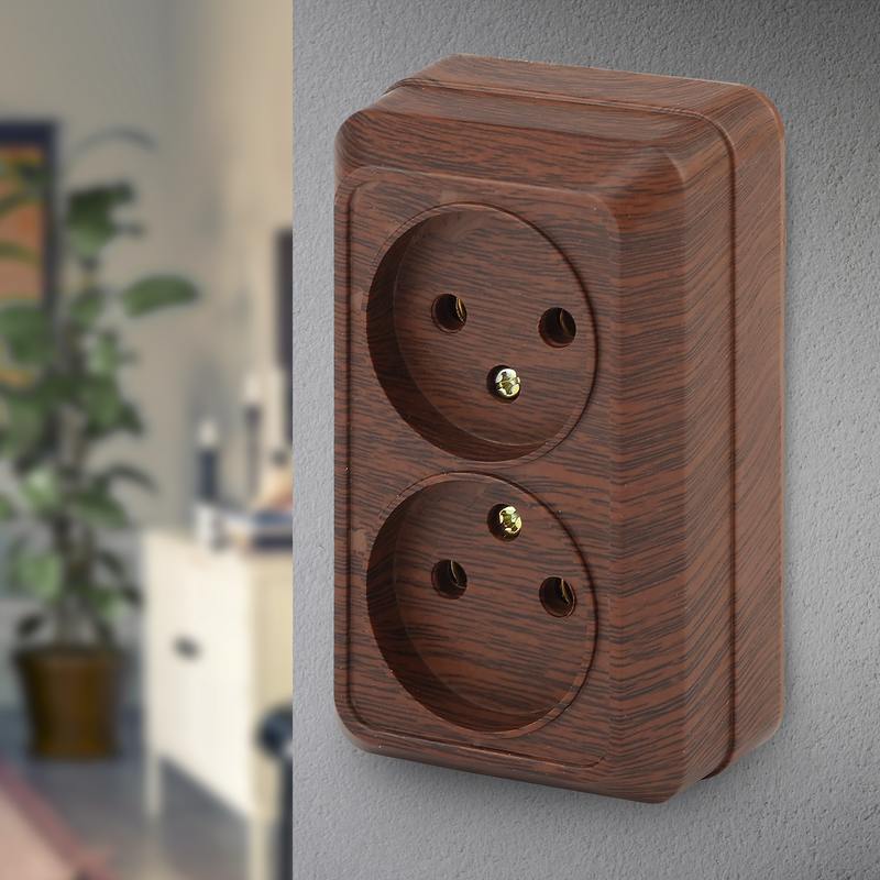 16А-250В 16А-250В