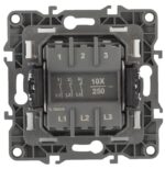 10АХ-250В