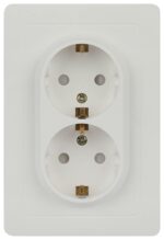 Розетка Intro 7-208-01 Style двойная с заземлением 2X2P+E Schuko со шторками