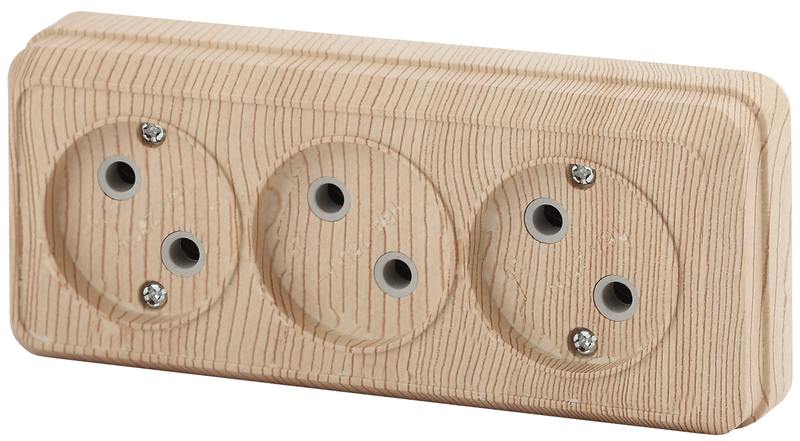 Розетка Intro Quadro 2-205-11 без заземления трехместная 3х2P Розетка Intro Quadro 2-205-11 без заземления трехместная 3х2P