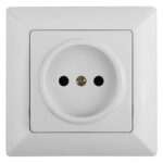 Розетка Intro Solo 4-201-01 без заземления 2P
