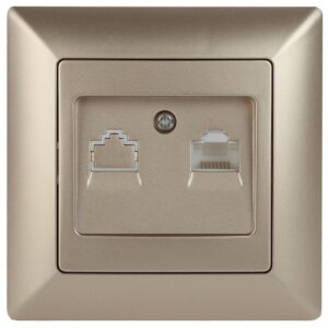 Розетка Intro Solo 4-303-04 информационная RJ45