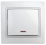 Выключатель Intro Plano 1-102-01 одноклавишный с подсветкой